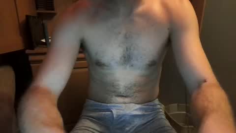 Snapshot of boypussysowet chatting on 03/04/25, 09:32 smoothslutfordaddy online show from 03/04/25, 09:32