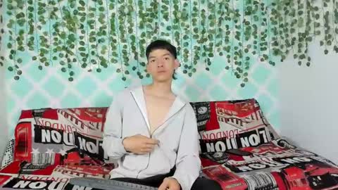 boys4hot_777 online show from 02/20/25, 11:53