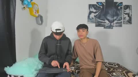 boys4hot_777 online show from 03/11/25, 02:29