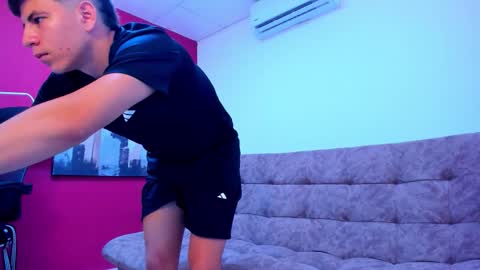 Manuel Brayan  Steven online show from 03/02/26, 04:36