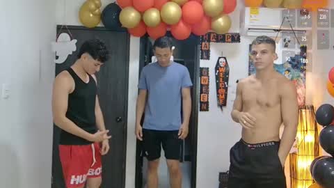 Angelo Mark Fernando Taylor online show from 10/24/25, 11:39