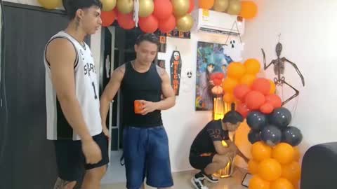 Angelo Mark Fernando Taylor online show from 10/25/25, 11:51