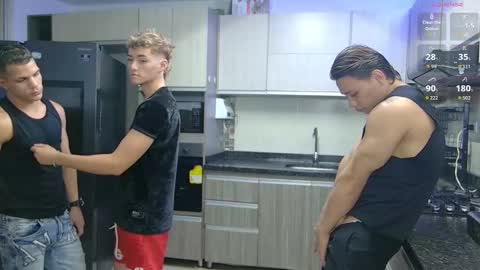 Angelo Mark Fernando Taylor online show from 11/07/25, 11:32