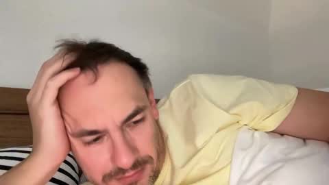 boytoyhh online show from 11/22/25, 08:46