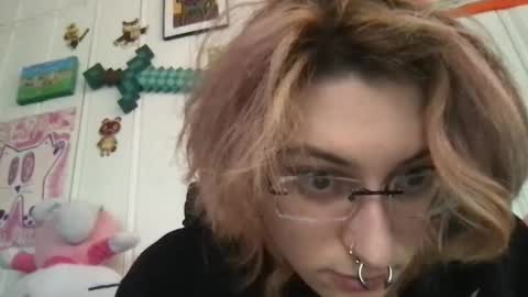 boywithbug online show from 03/04/25, 04:20