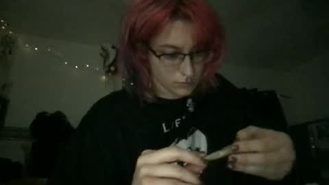 boywithbug online show from 05/07/26, 10:20