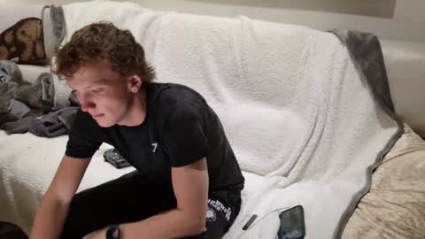 Boyyhb online show from 11/16/25, 08:36