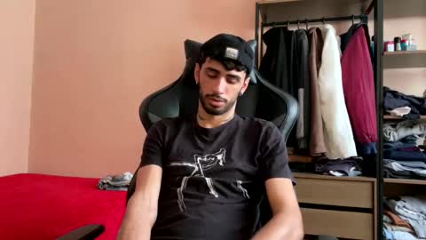 Snapshot of boyzinm2 chatting on 12/05/25, 05:42 boyzinm2 online show from 12/05/25, 05:42