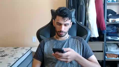 Snapshot of boyzinm2 chatting on 02/16/26, 12:12 boyzinm2 online show from 02/16/26, 12:12