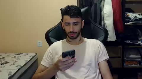 Snapshot of boyzinm2 chatting on 02/17/26, 05:59 boyzinm2 online show from 02/17/26, 05:59