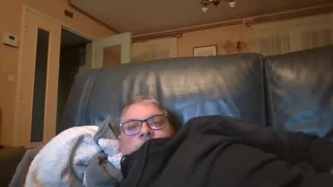 bozo81 online show from 09/20/25, 05:25