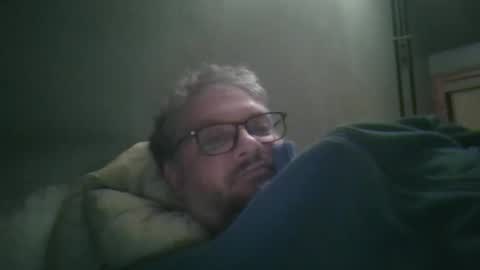 bozo81 online show from 11/08/25, 01:39