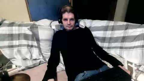 bponie1 online show from 10/11/25, 01:16