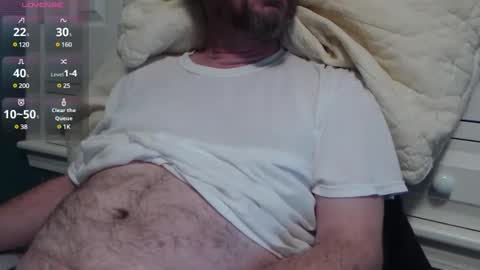 Snapshot of bpw76 chatting on 02/14/25, 09:03 bpw76 online show from 02/14/25, 09:03