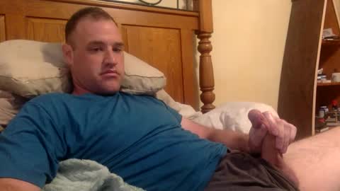 Snapshot of bqhorr chatting on 04/12/26, 10:04 bqhorr online show from 04/12/26, 10:04