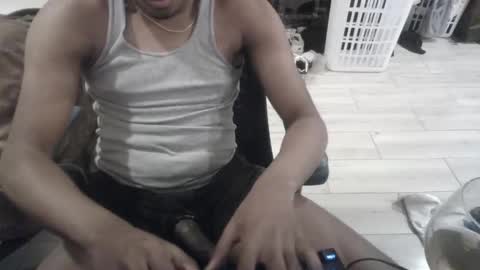 bquen400 online show from 10/16/25, 04:02