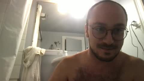 Snapshot of br0gore chatting on 11/15/25, 05:49 JD. online show from 11/15/25, 05:49