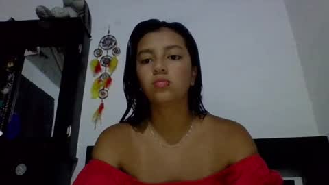 Snapshot of brad_and_emma293215 chatting on 04/10/26, 06:45 brad_and_emma293215 online show from 04/10/26, 06:45