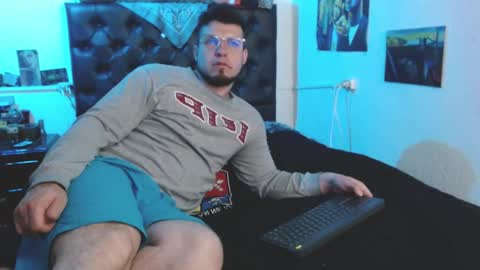 brad hot boy online show from 03/04/26, 06:03