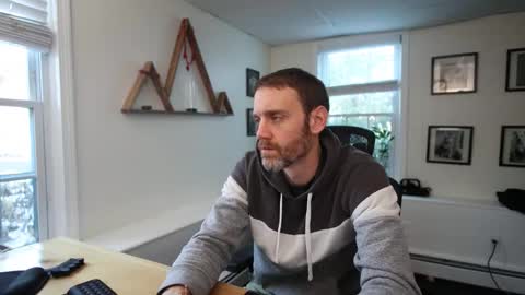 BradBronton online show from 12/17/25, 07:09