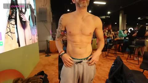 BradBronton online show from 04/12/26, 06:46