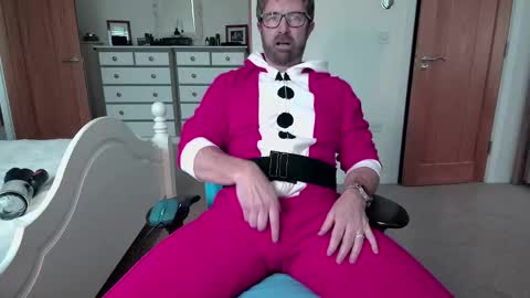 bradley77777 online show from 12/24/24, 02:22