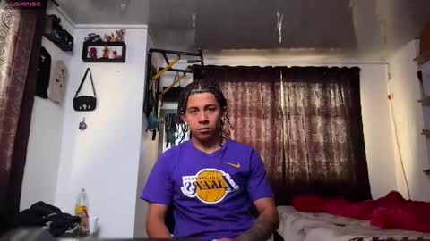 Snapshot of bradley_strong_ chatting on 02/01/26, 03:32 Bradley Strong online show from 02/01/26, 03:32