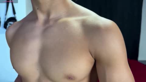 Snapshot of bradley_strong_ chatting on 02/20/26, 04:09 Bradley Strong online show from 02/20/26, 04:09