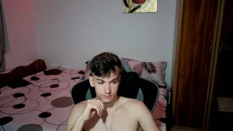Snapshot of bradyflint chatting on 06/29/26, 02:18 BradyFlint online show from 06/29/26, 02:18