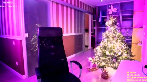 I see you X-twitter its braingirl online show from 12/29/24, 06:49