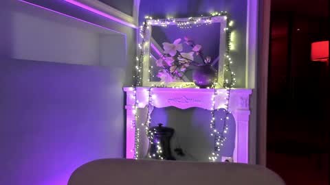 I see you X-twitter its braingirl online show from 04/19/26, 06:10