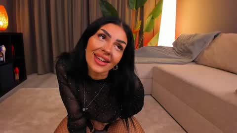 Lunaria online show from 04/15/26, 03:24