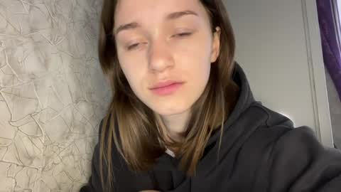 Kate online show from 04/02/26, 02:37