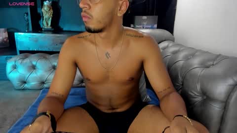 Brand  online show from 12/18/25, 09:15