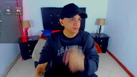 Snapshot of brand_hades chatting on 12/11/24, 01:49 B R A N D online show from 12/11/24, 01:49