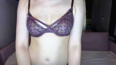 Snapshot of brandaany chatting on 11/24/25, 07:13 brandaany online show from 11/24/25, 07:13