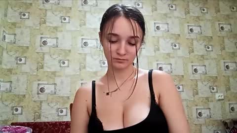 Lilly online show from 12/18/25, 07:03