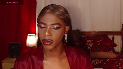 Snapshot of brandi_ross_ chatting on 11/28/25, 07:16 Brandy online show from 11/28/25, 07:16