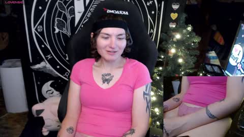 Snapshot of brandiwrld999 chatting on 12/30/24, 09:19 BrandiWRLD999 online show from 12/30/24, 09:19