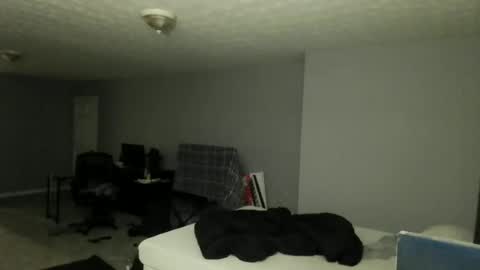 Snapshot of brandon255225 chatting on 06/15/26, 06:48 brandon255225 online show from 06/15/26, 06:48