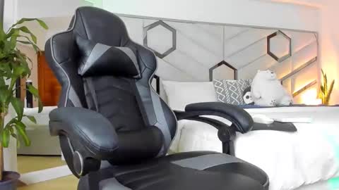 Brandon and Nath online show from 12/10/24, 12:06