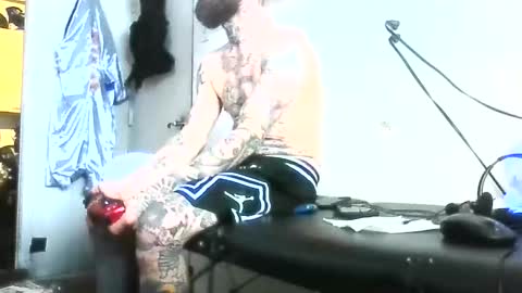 brandonchampagne7 online show from 11/22/25, 10:14