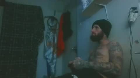 brandonchampagne7 online show from 12/23/25, 09:51