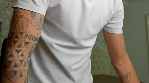 BrandonTateX online show from 10/25/25, 10:56