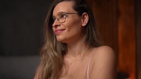 Snapshot of brandywhite chatting on 12/04/24, 04:54 Alex online show from 12/04/24, 04:54