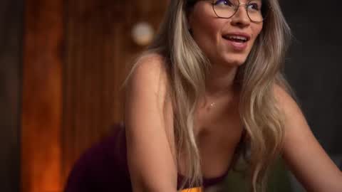 Snapshot of brandywhite chatting on 03/02/25, 04:17 Alex online show from 03/02/25, 04:17