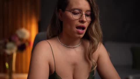 Snapshot of brandywhite chatting on 11/24/25, 05:29 Alex online show from 11/24/25, 05:29