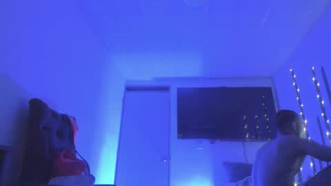 Snapshot of branfonhot chatting on 10/29/25, 10:22 Instagram twitter BRAN LOPEZ online show from 10/29/25, 10:22