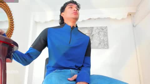 Snapshot of branmonter_xxx_big chatting on 02/25/26, 03:49 branmonter_xxx_big online show from 02/25/26, 03:49