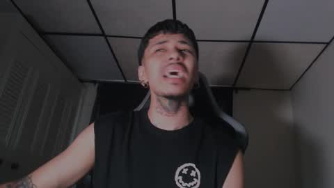 Snapshot of brasi_ chatting on 09/11/25, 12:49 brasi_ online show from 09/11/25, 12:49